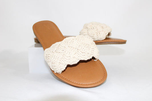 Women's Universal Thread Rosie Woven Slide Sandals